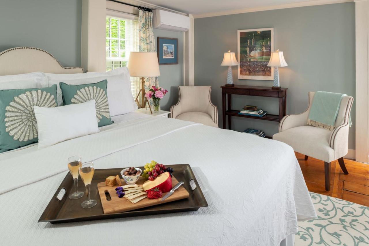 The Inn At Yarmouth Port Εξωτερικό φωτογραφία